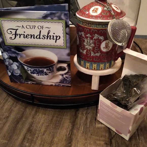 5+ item Surprise Bundle🏺👜💍👠Vtg/vtg Feel Decor&L🌻🌻ks FREE SHIP🛍️🍽️ 🥂🥃☕ - Picture 8 of 15